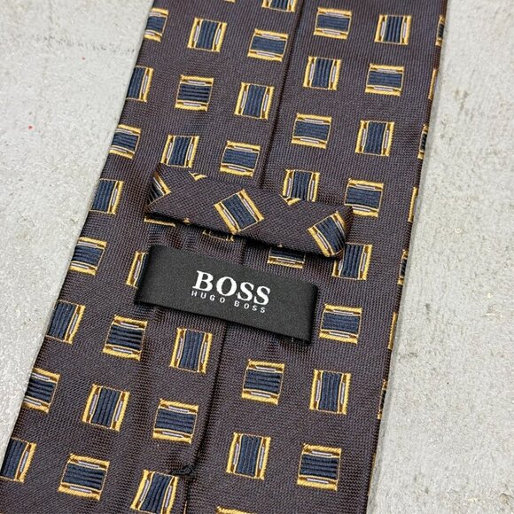 Hugo Boss Tie 100% Silk Woven Box Pattern Made in Italy Brown 3.75" - Picture 4 of 5